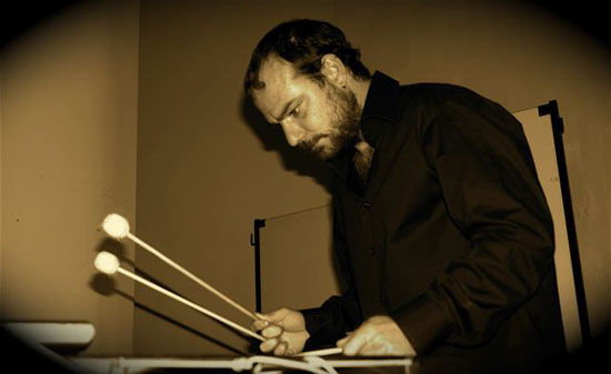 Stefano Del Sole compone musica e realizza progetti musicali